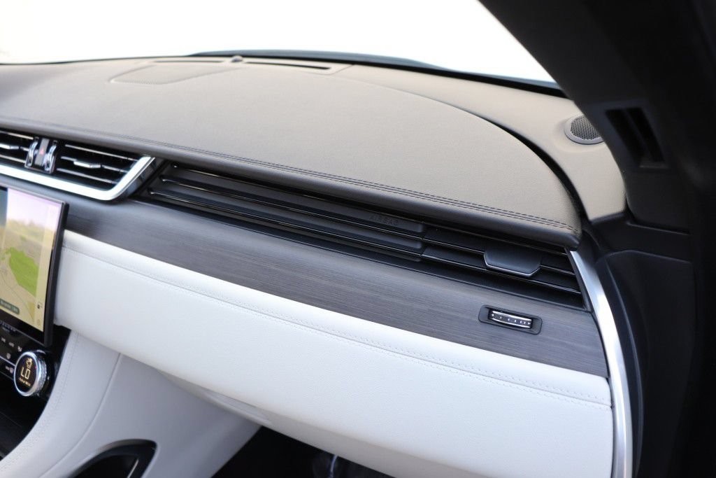 Used 2021 Jaguar F-PACE S AWD/4WD image 49