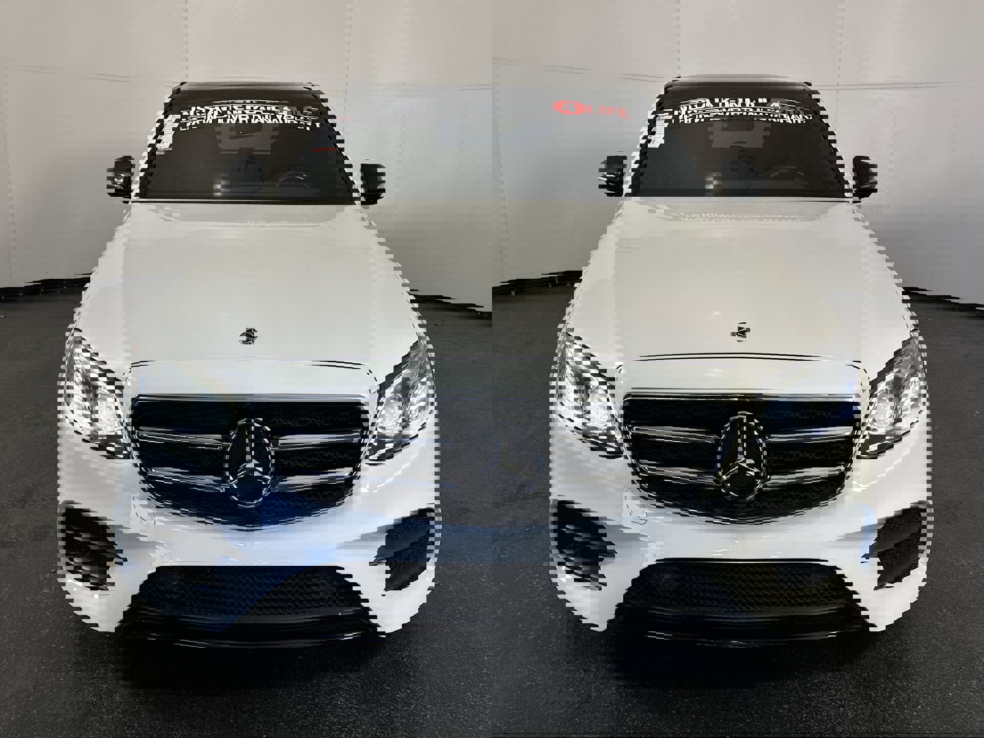 Used 2019 Mercedes-Benz E 300 image 4