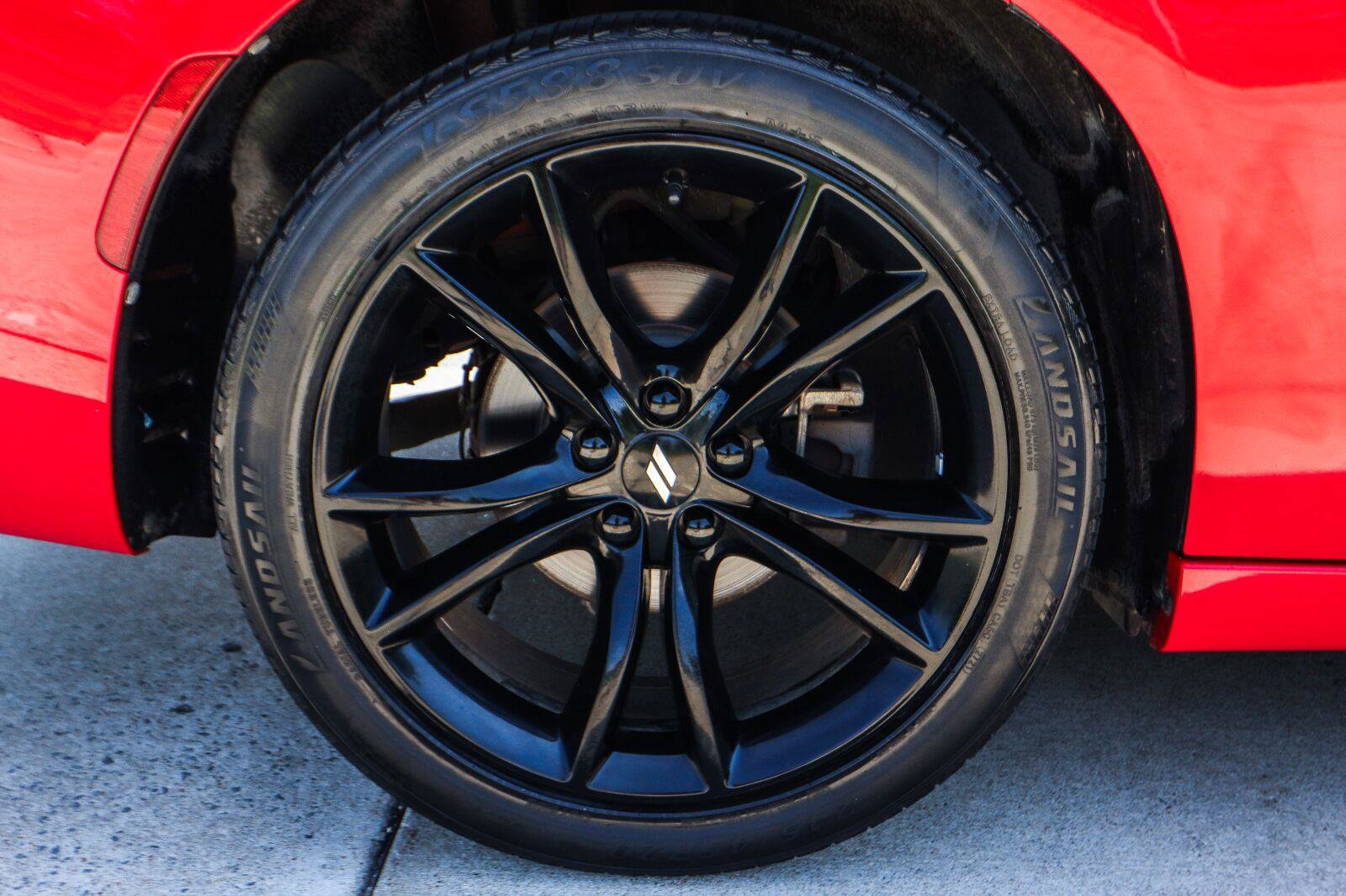 Used 2018 Dodge Charger SXT Plus w/ Blacktop Package RWD image 17
