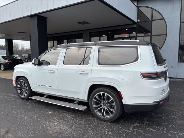 Used 2022 Jeep Grand Wagoneer Series III image 13