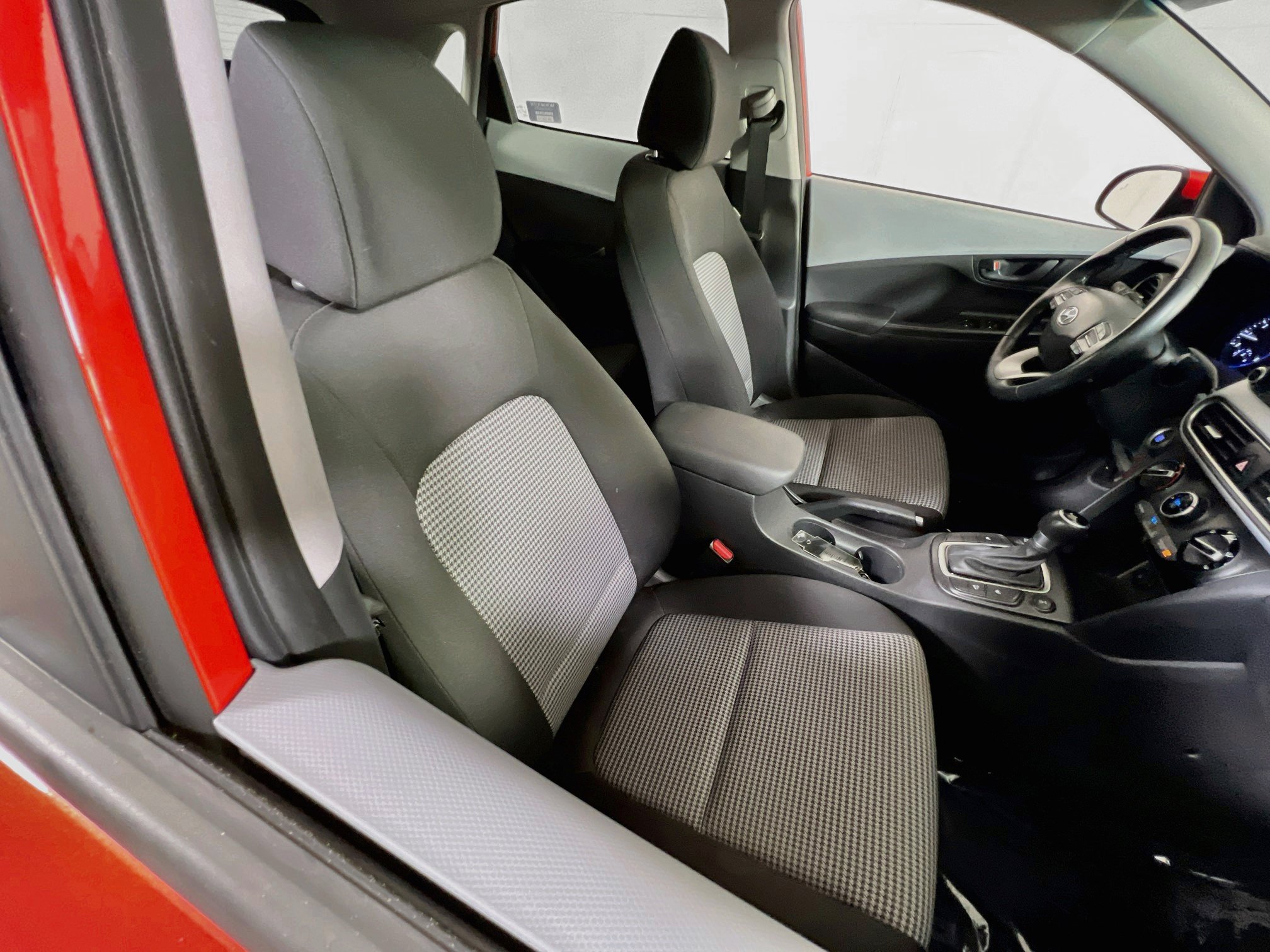 Used 2019 Hyundai Kona SEL AWD/4WD image 26