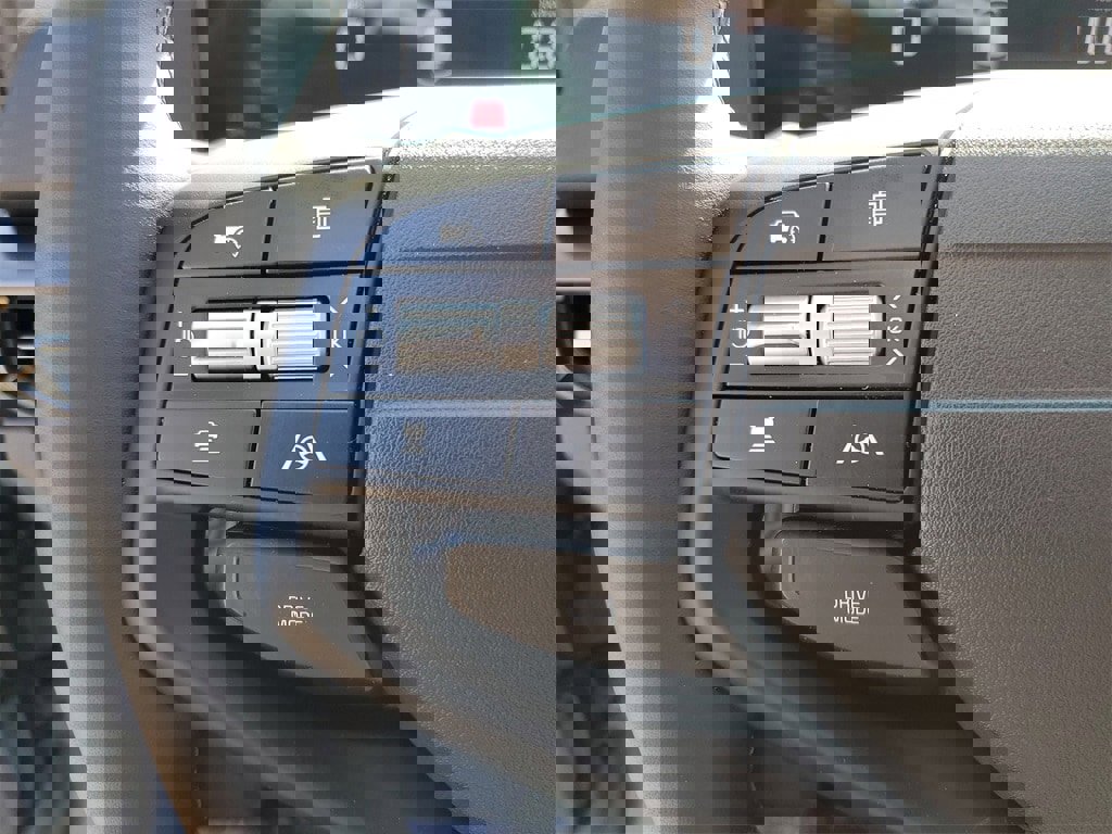 New 2026 Kia Sportage EX w/ EX Panorama Roof Package image 12