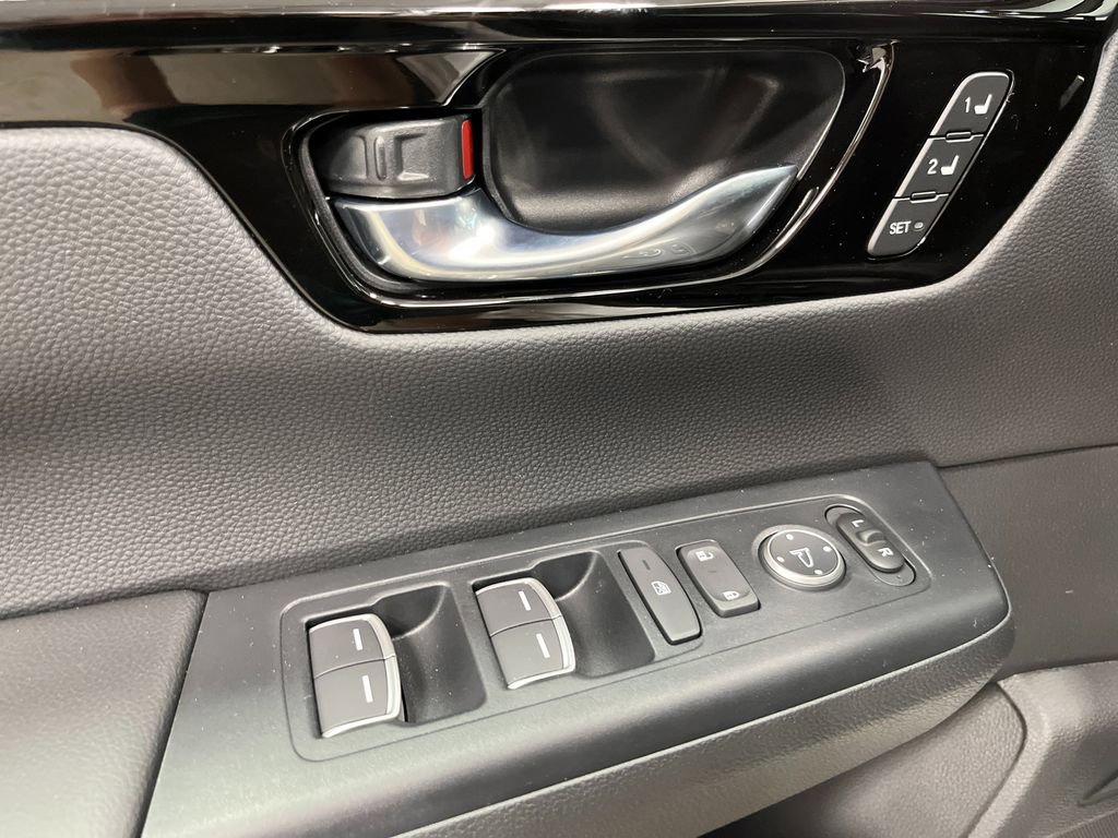 New 2026 Honda CR-V EX-L image 14