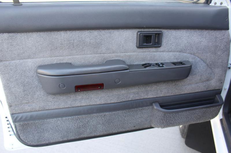 Used 1989 Toyota Pickup SR5 AWD/4WD image 10