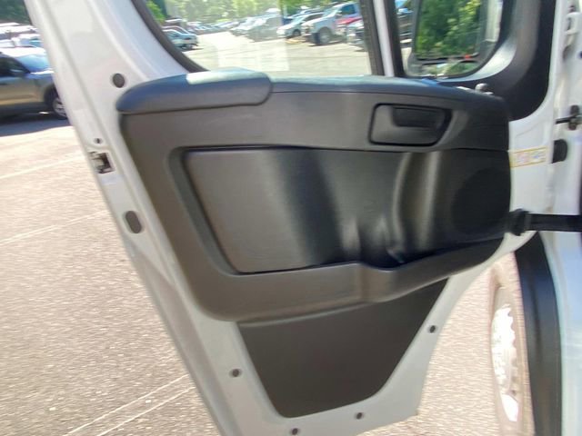 Used 2025 RAM ProMaster 2500 w/ Convenience Group FWD image 11