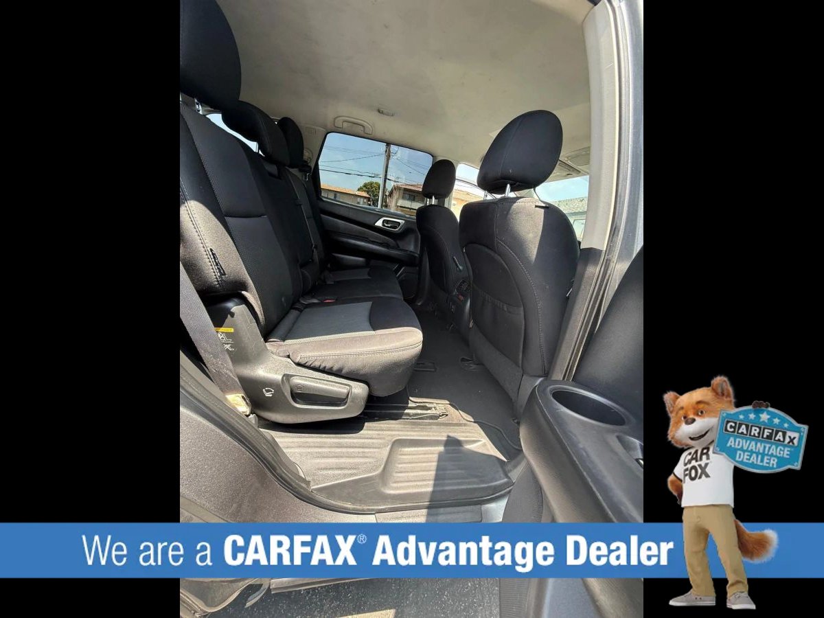 Used 2018 Nissan Pathfinder S FWD image 20