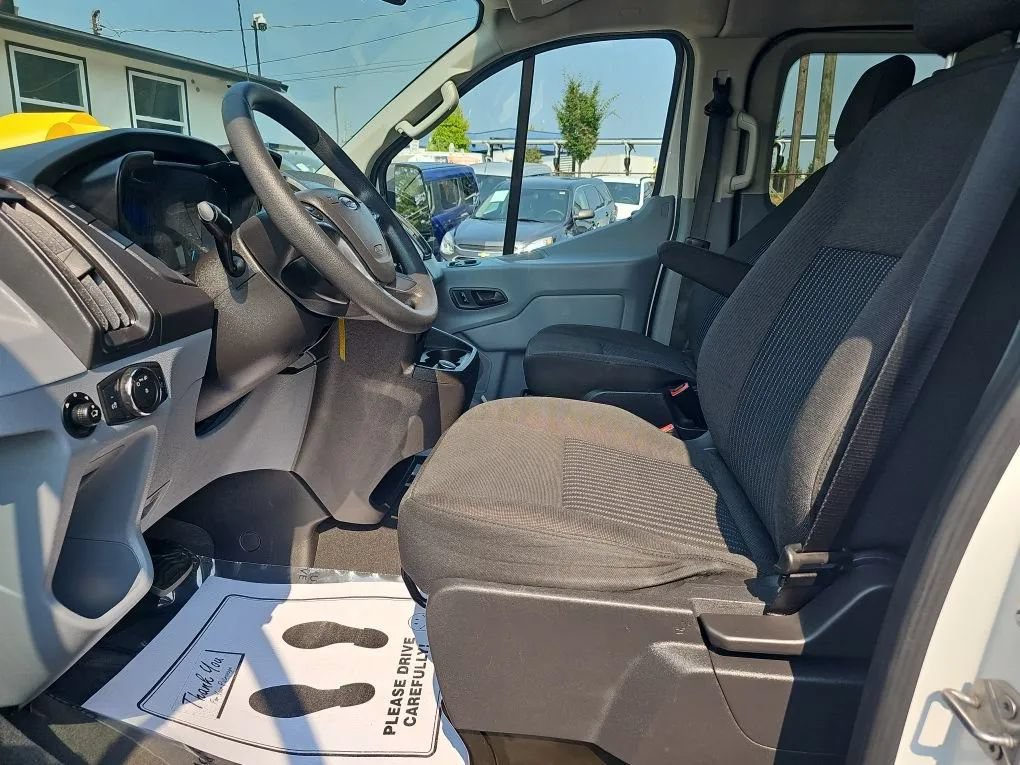 Used 2018 Ford Transit 350 XL RWD image 16