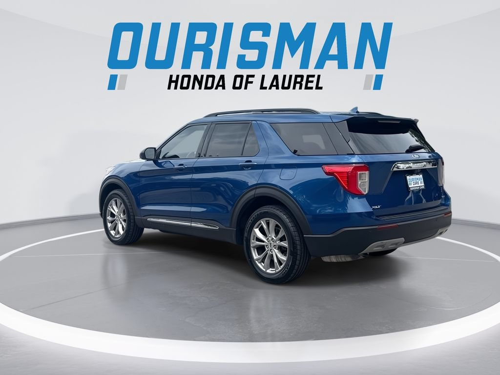 Used 2020 Ford Explorer XLT w/ Equipment Group 202A AWD/4WD image 6