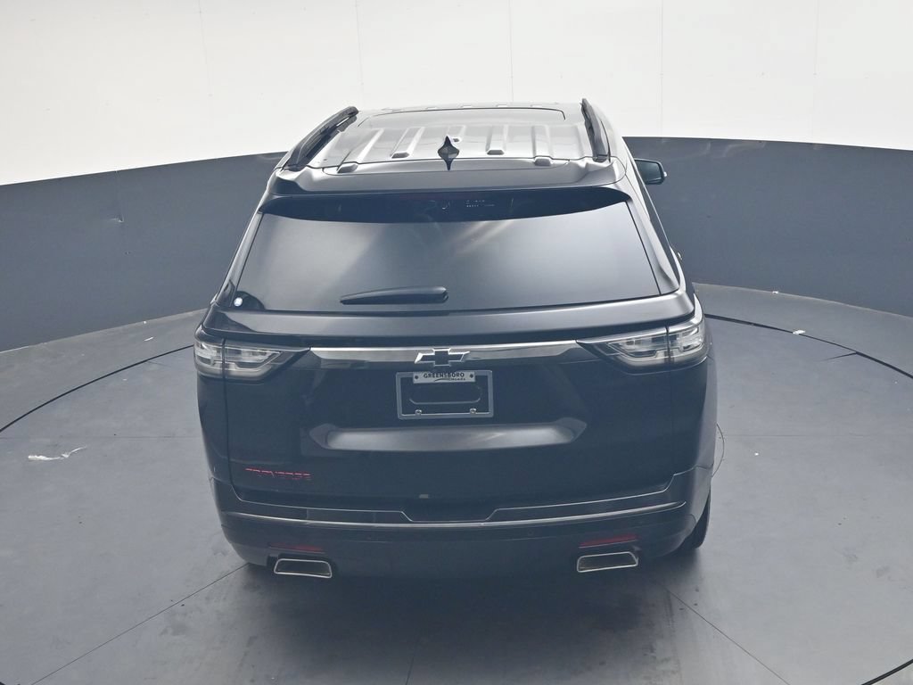 Used 2021 Chevrolet Traverse Premier w/ Redline Edition FWD image 28