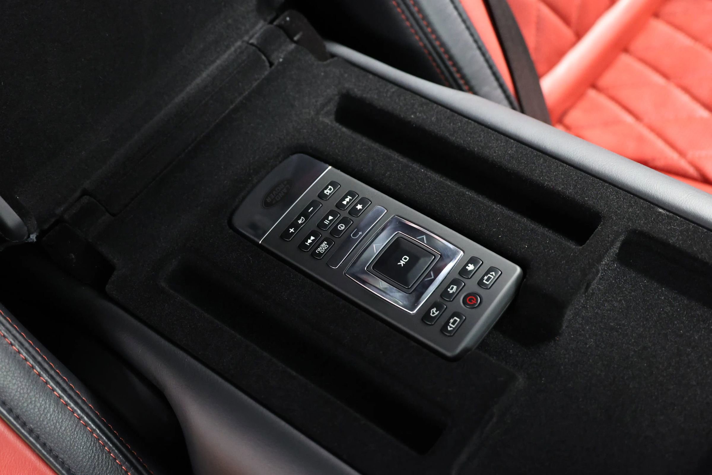 Used 2020 Land Rover Range Rover SV Autobiography Dynamic image 77