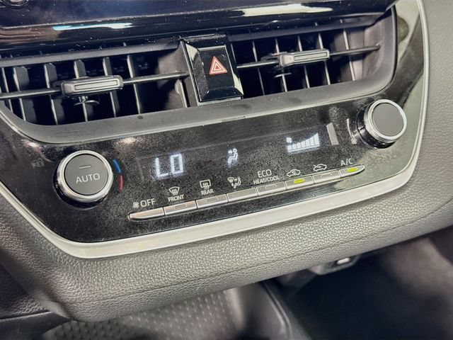 Used 2024 Toyota Corolla LE FWD image 17