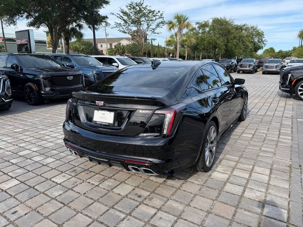Used 2026 Cadillac CT5 V RWD image 7