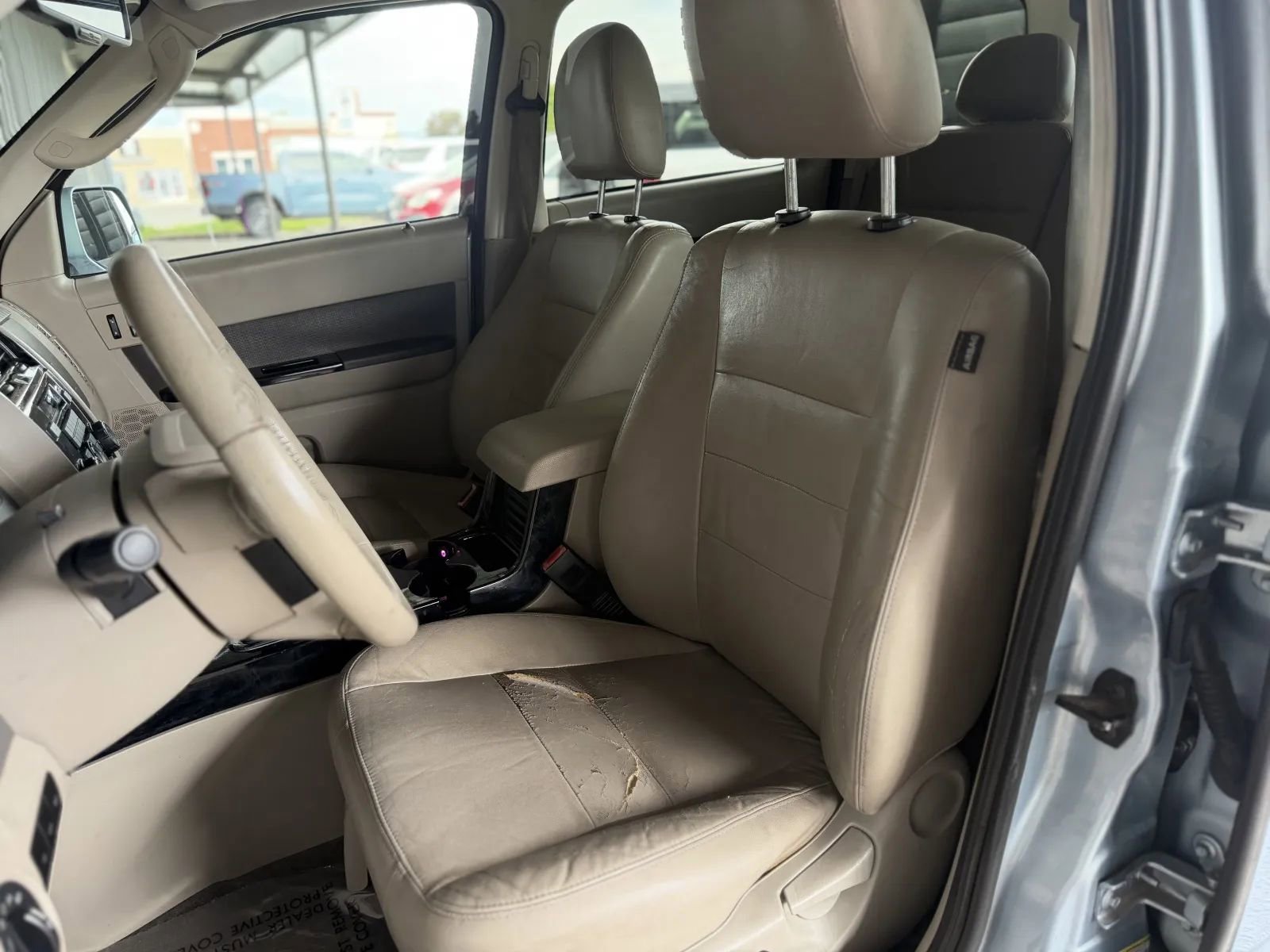 Used 2009 Ford Escape Limited FWD image 15