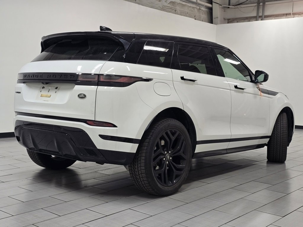 Used 2022 Land Rover Range Rover Evoque R-Dynamic SE image 16