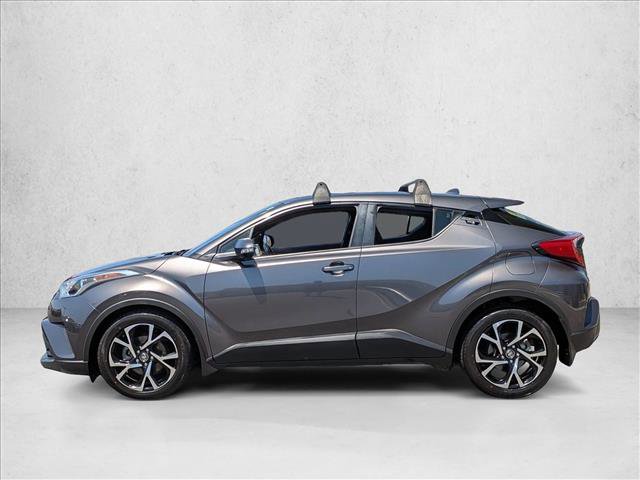 Used 2018 Toyota C-HR XLE FWD image 2