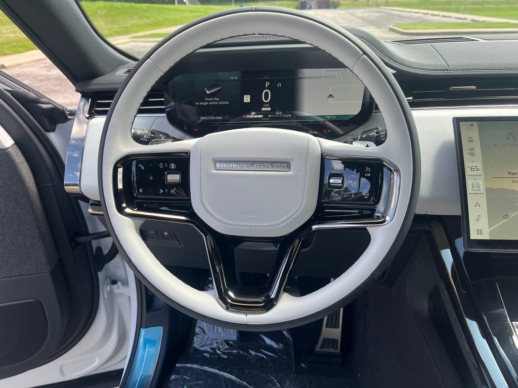 New 2026 Land Rover Range Rover Sport Dynamic SE AWD/4WD image 15