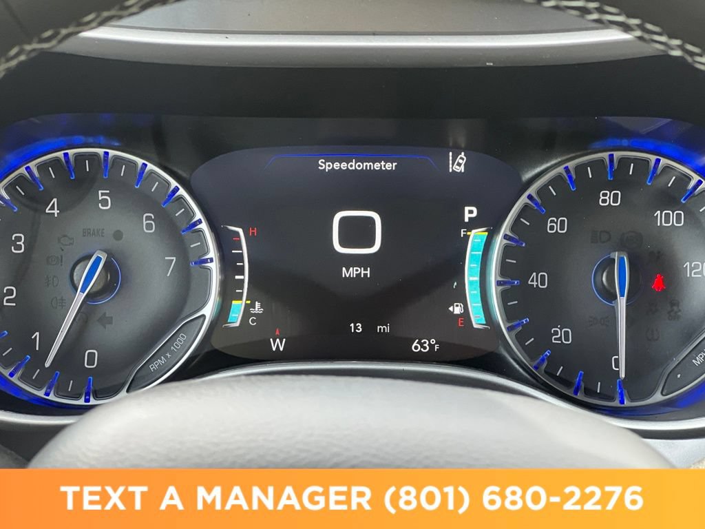 New 2026 Chrysler Pacifica Select FWD image 16