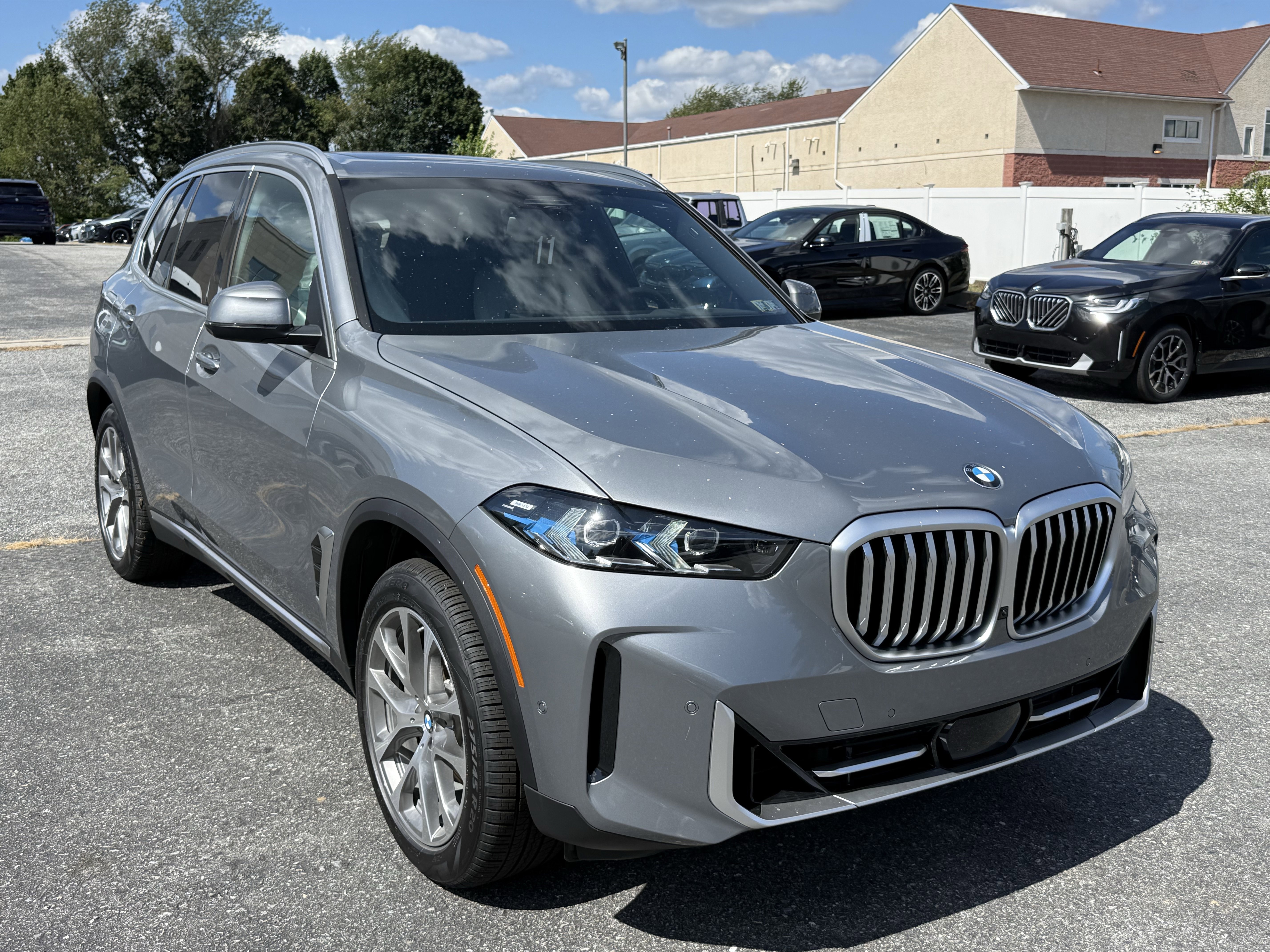 Certified 2026 BMW X5 xDrive40i image 2