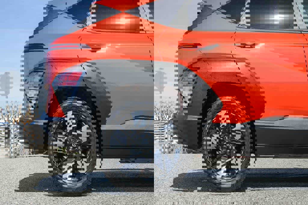 Used 2024 Hyundai Kona SEL image 10