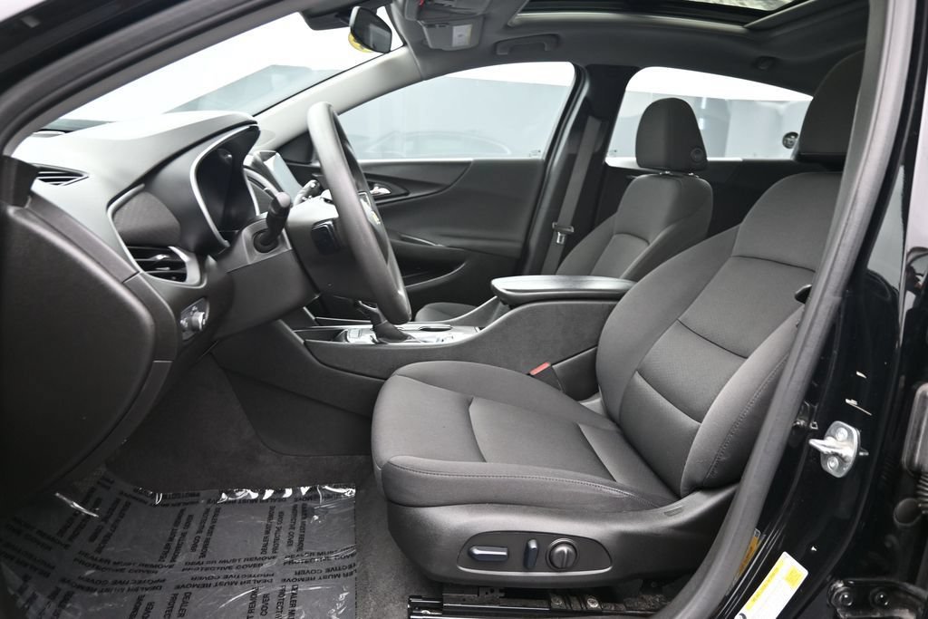 Used 2024 Chevrolet Malibu LT FWD image 19
