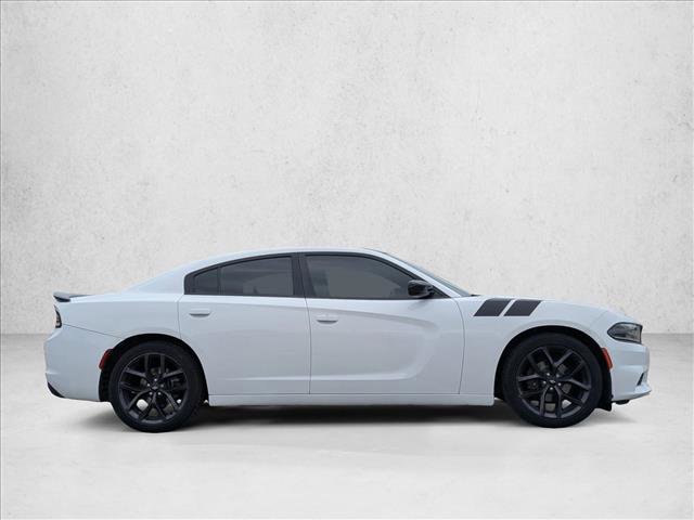 Used 2019 Dodge Charger SXT w/ Blacktop Package image 4