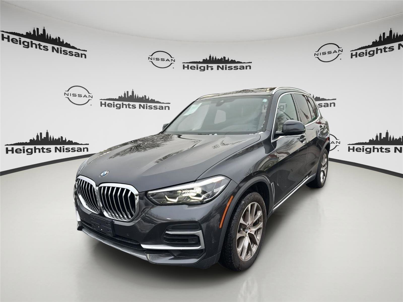 Used 2022 BMW X5 xDrive40i w/ Premium Package image 8