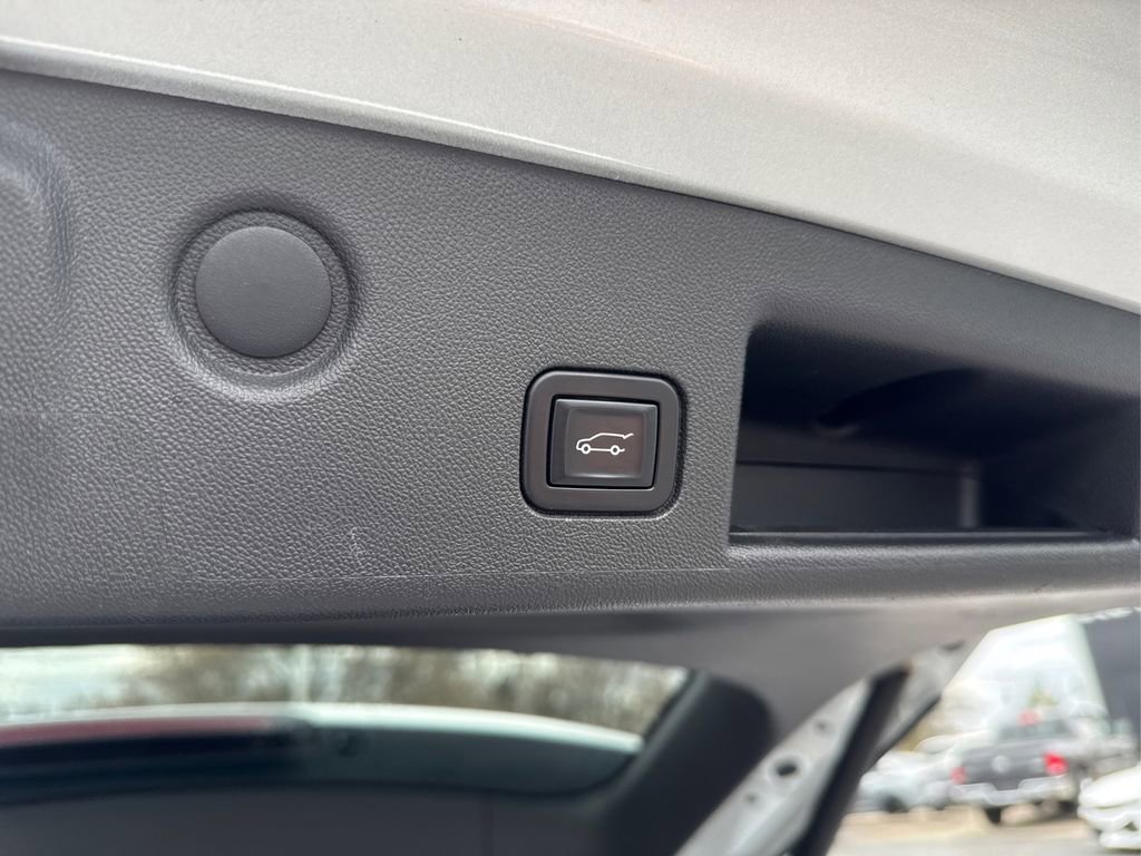 Used 2022 Chevrolet Equinox LT image 14