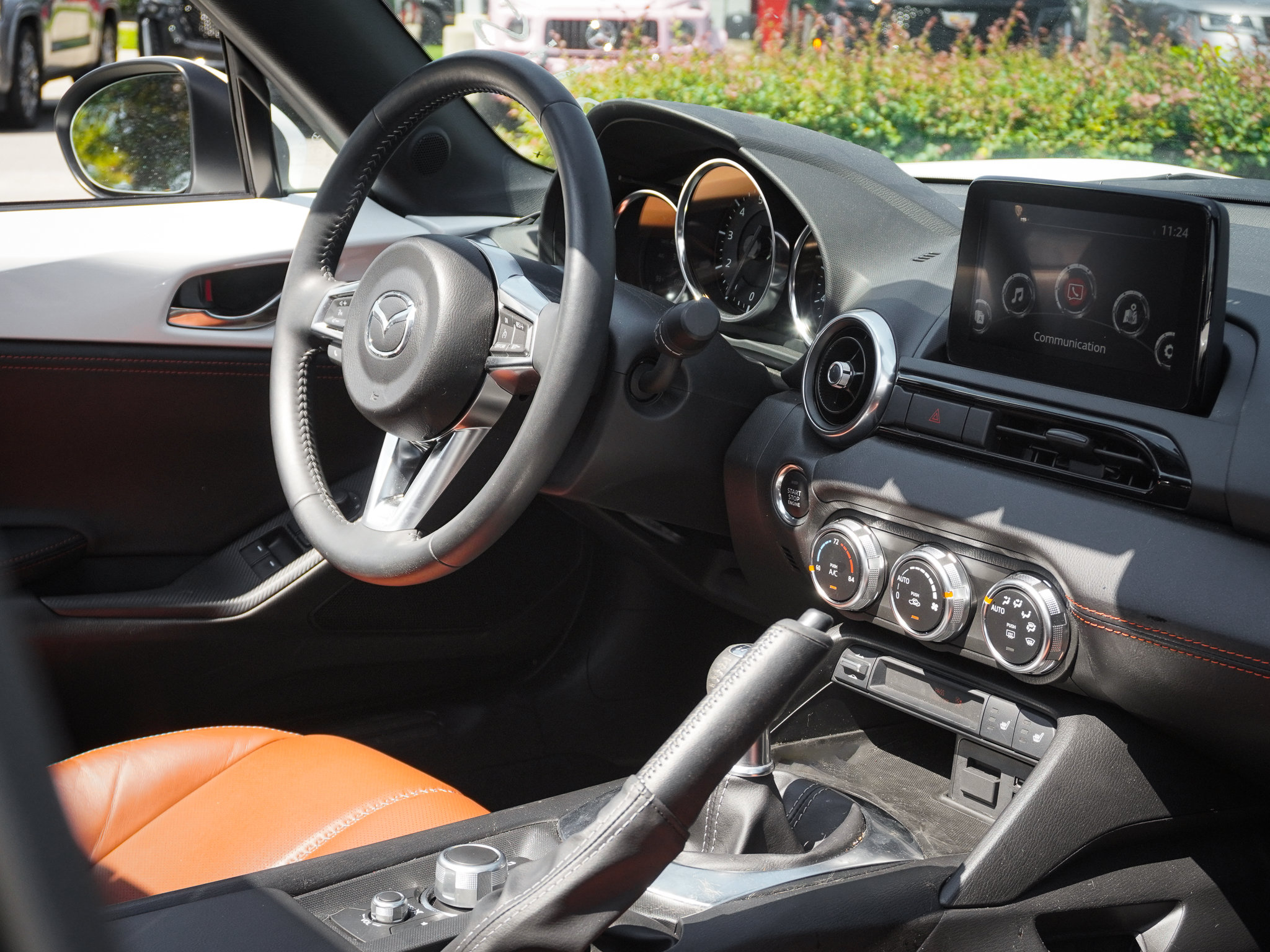 Used 2022 MAZDA MX-5 Miata RF Grand Touring RWD image 31