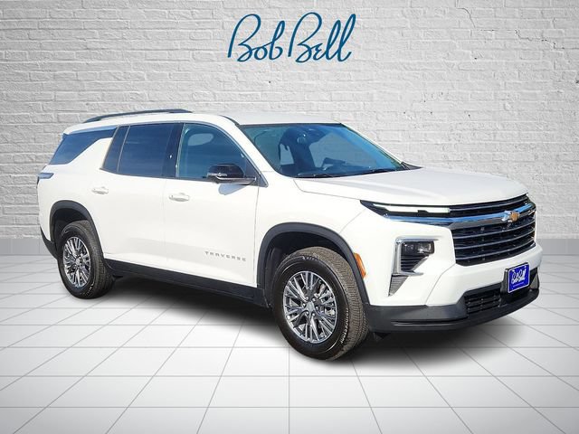 Certified 2025 Chevrolet Traverse LT w/ Driver Confidence Package