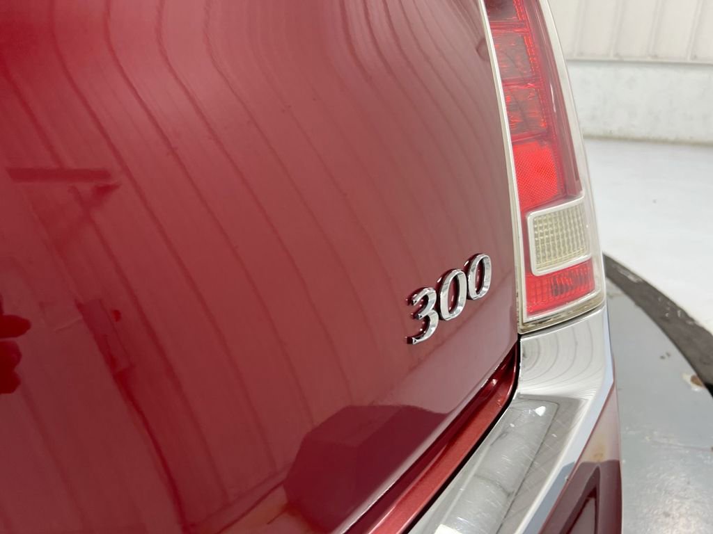 Used 2012 Chrysler 300 Limited RWD image 25