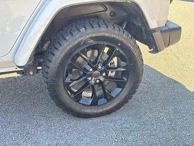 Used 2024 Jeep Wrangler Unlimited Sahara image 11