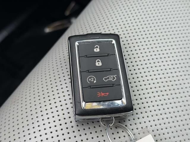 Used 2021 Jeep Grand Cherokee L Overland w/ Luxury Tech Group IV AWD/4WD image 36