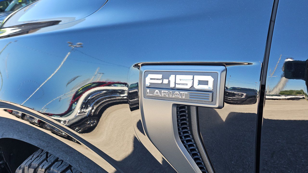 Used 2022 Ford F150 Lariat w/ Equipment Group 502A High AWD/4WD image 10