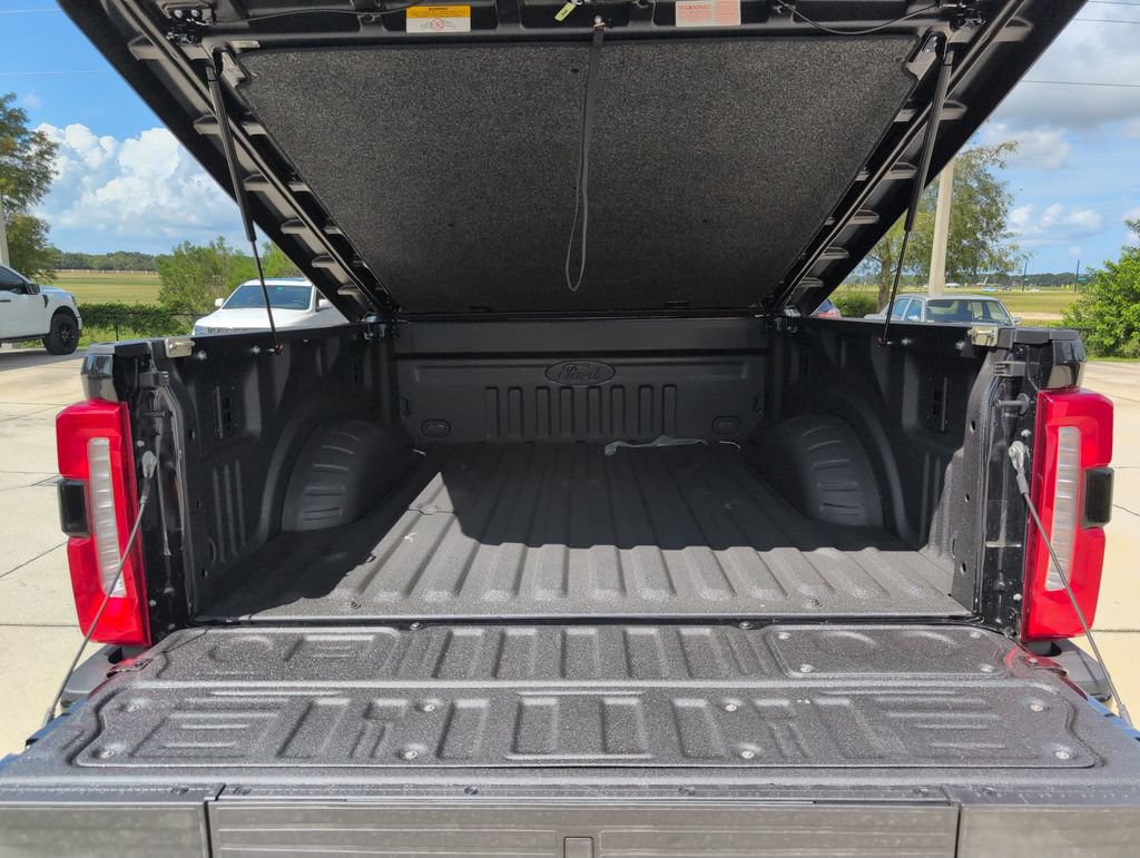 New 2026 Ford F250 Lariat w/ Black Appearance Package AWD/4WD image 29