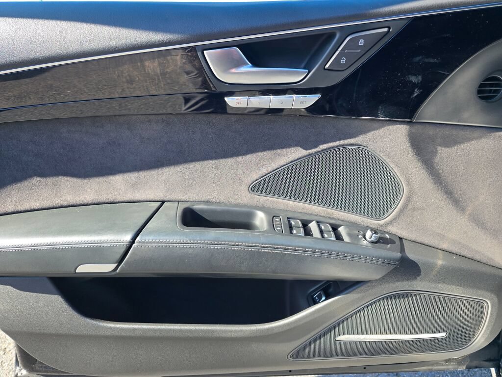 Used 2015 Audi A8 L 3.0T w/ Premium Package AWD/4WD image 19