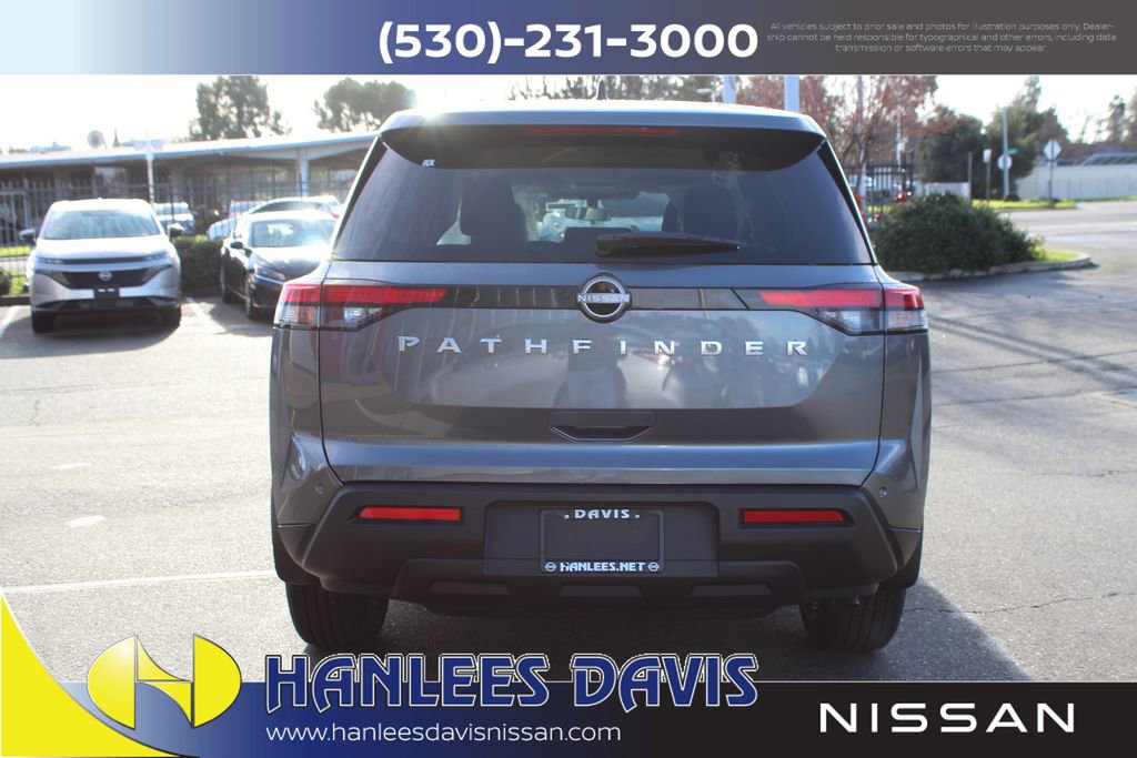 New 2025 Nissan Pathfinder S image 8