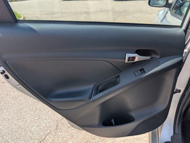 Used 2009 Toyota Matrix FWD image 17