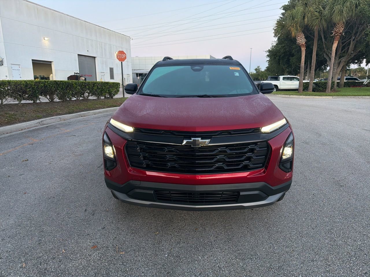 Used 2026 Chevrolet Equinox LT w/ Midnight Edition FWD image 8