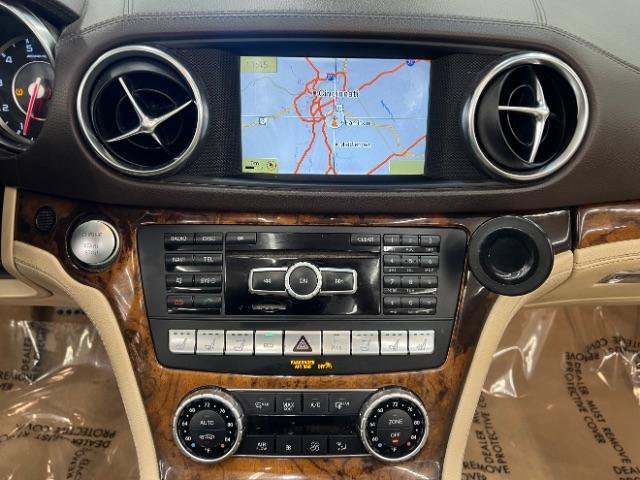 Used 2013 Mercedes-Benz SL 63 AMG image 21