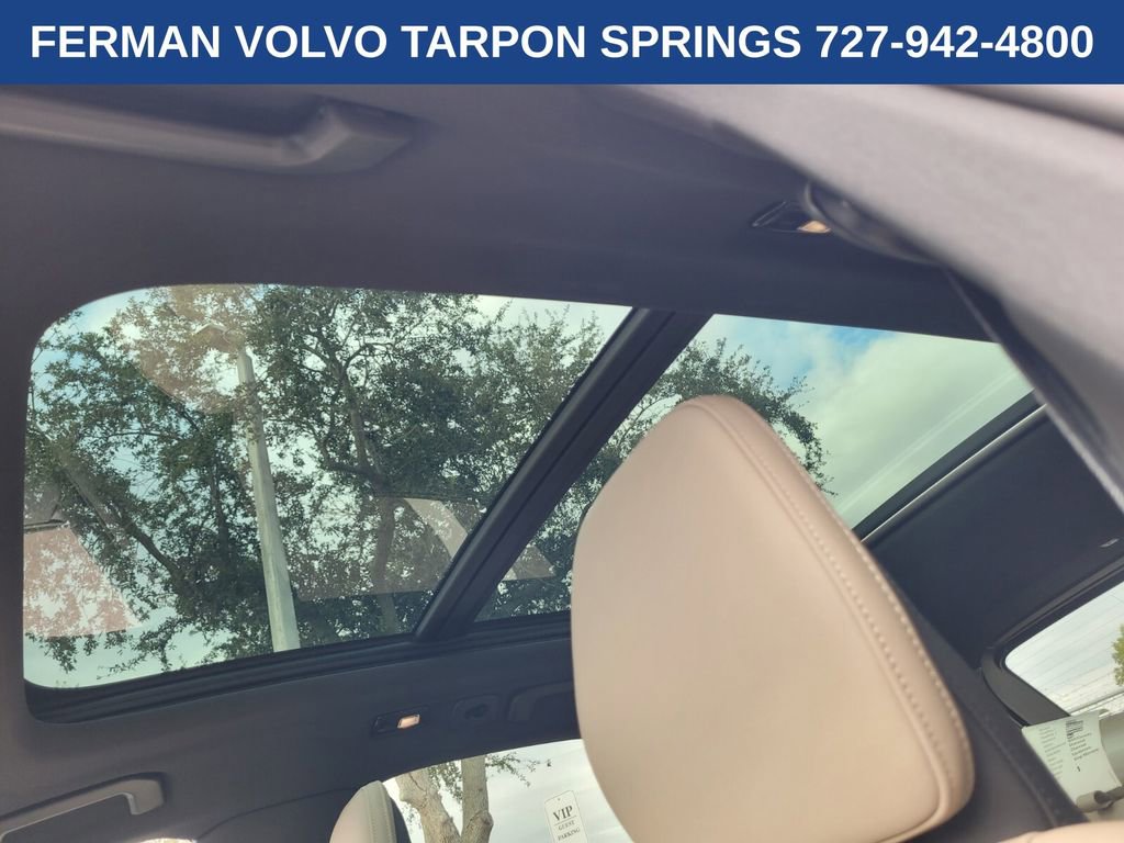 New 2026 Volvo XC60 T8 Core image 22