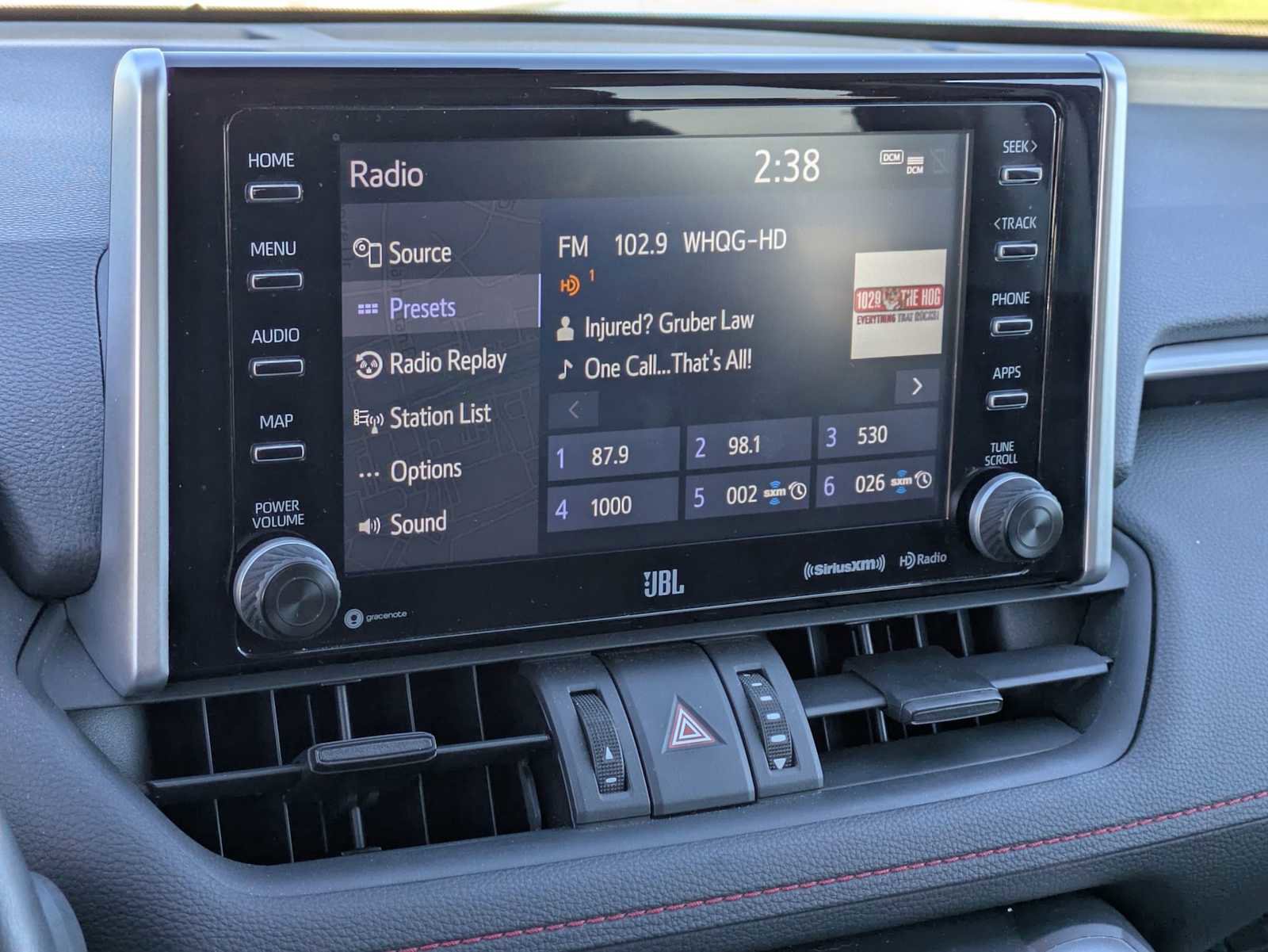 Used 2020 Toyota RAV4 TRD Off-Road image 28