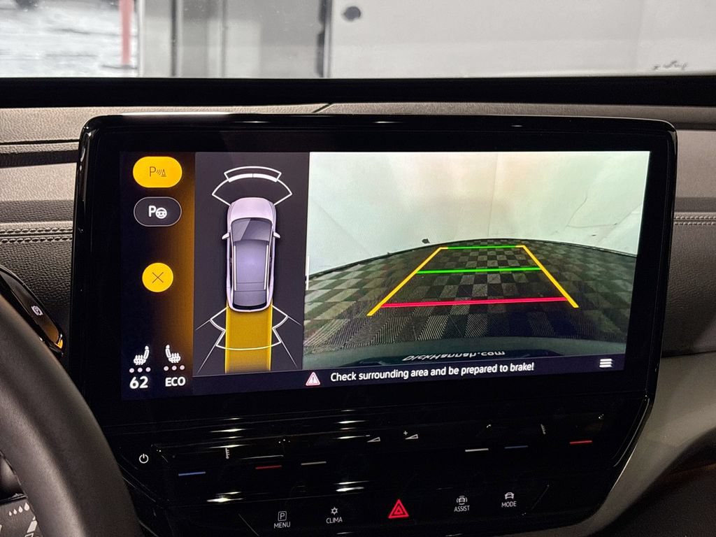 Certified 2023 Volkswagen ID.4 Pro S Plus AWD/4WD image 18