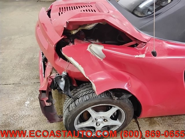 Used 2000 Toyota MR2 image 17