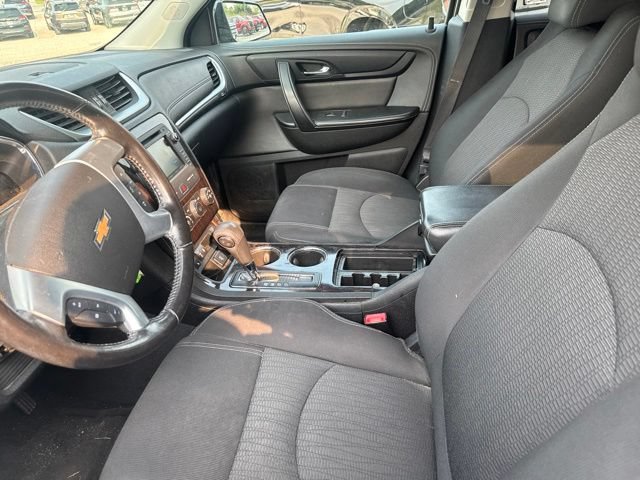 Used 2017 Chevrolet Traverse LT FWD image 18