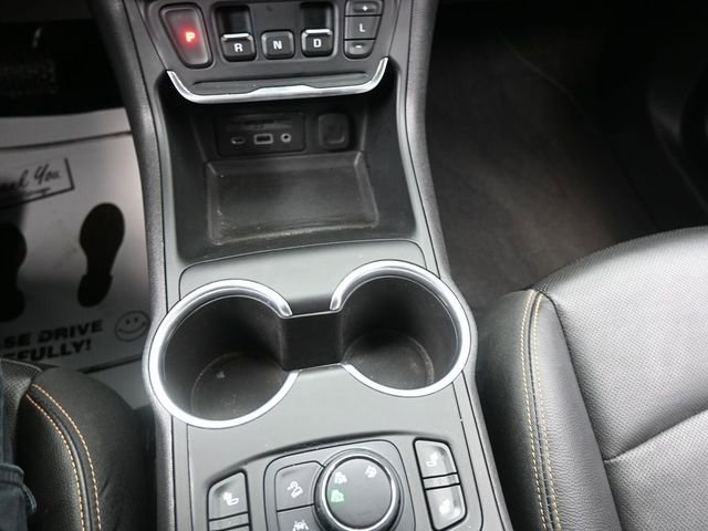 Used 2021 GMC Terrain SLT w/ Infotainment Package II image 7