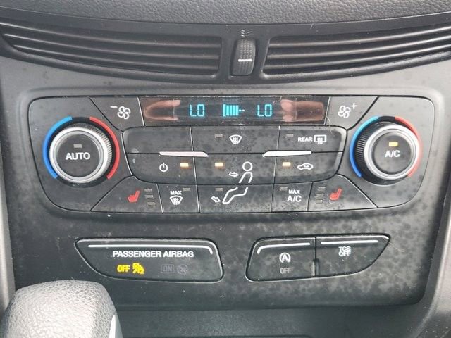 Used 2018 Ford Escape SE w/ Ford Safe & Smart Package image 16