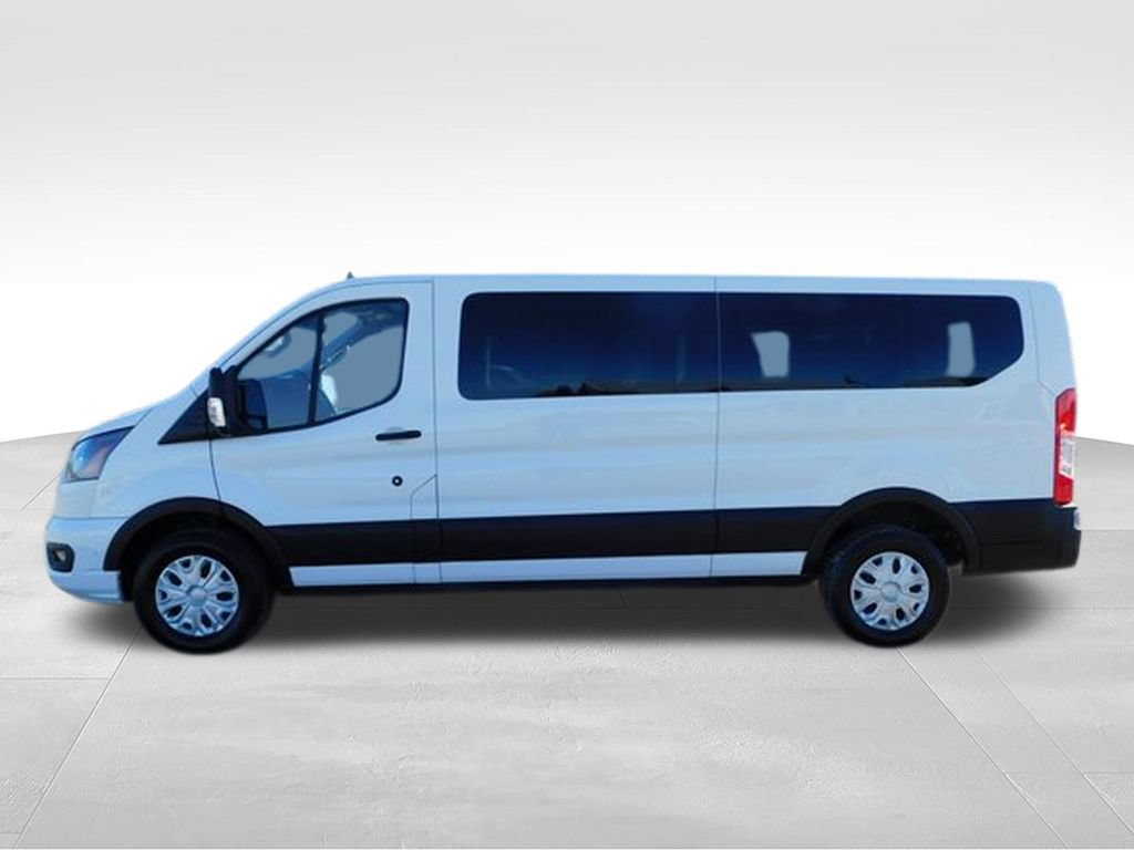 Used 2023 Ford Transit 350 XLT RWD image 8