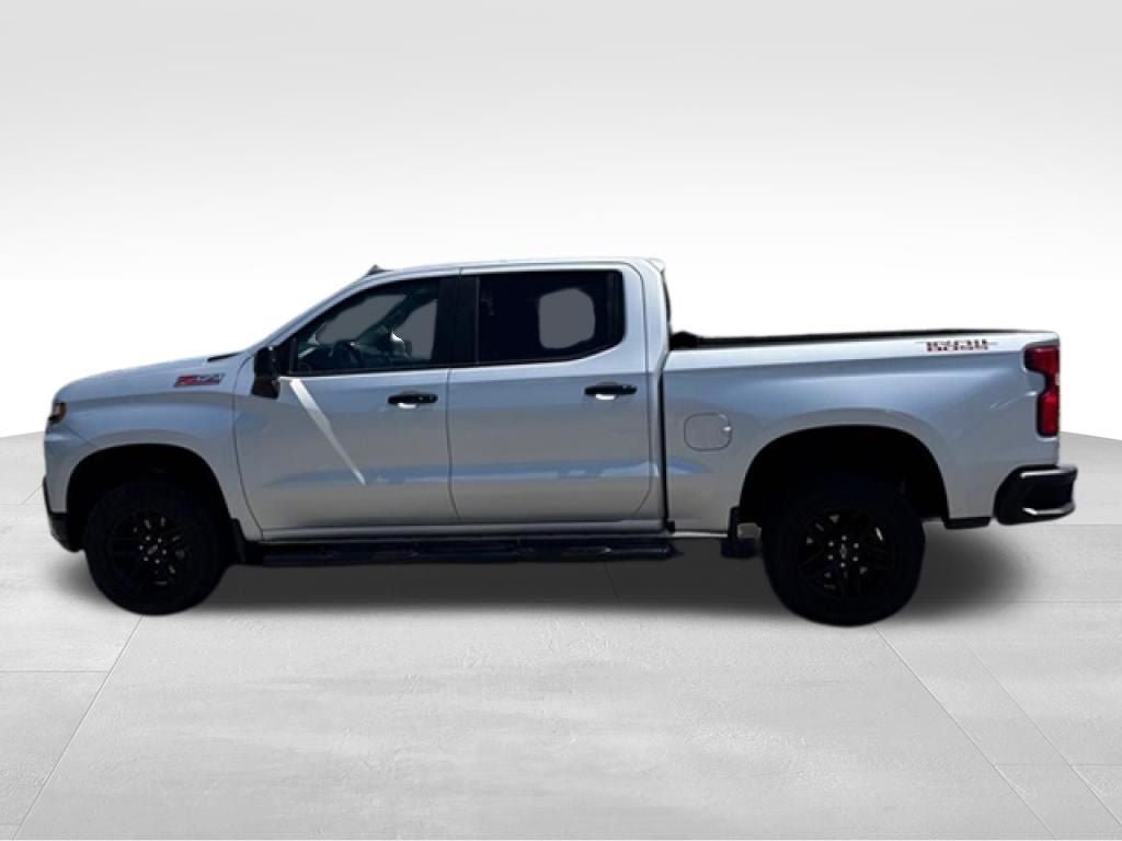 Used 2020 Chevrolet Silverado 1500 LT Trail Boss w/ Convenience Package AWD/4WD image 2