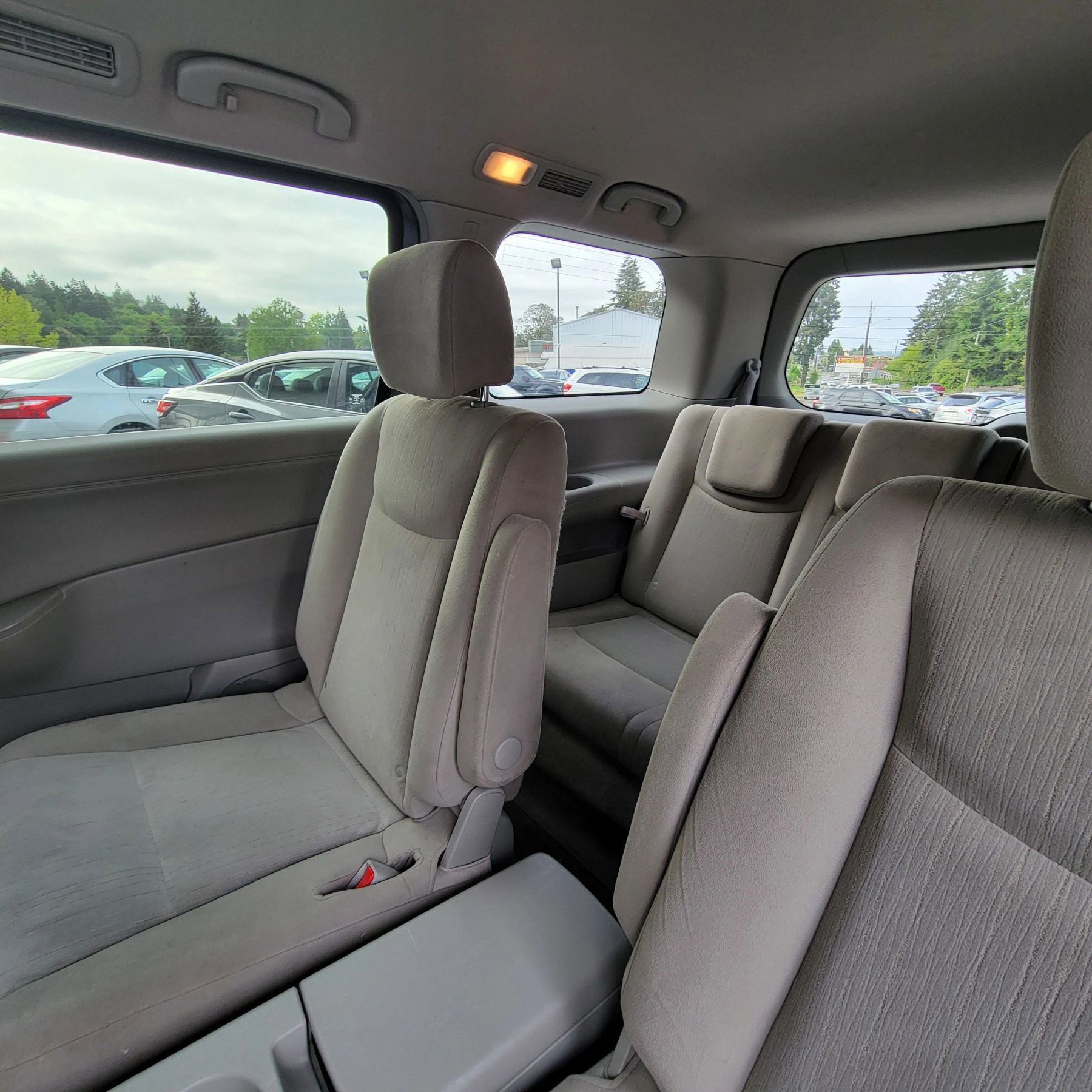 Used 2016 Nissan Quest SV image 22