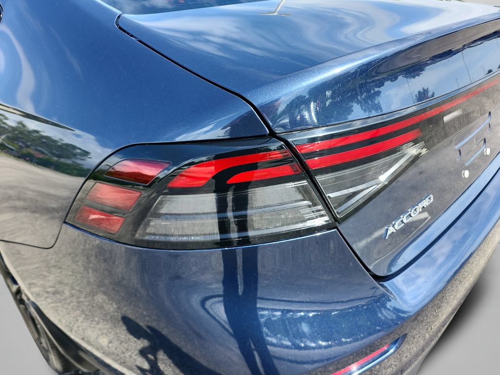 Used 2025 Honda Accord SE image 15